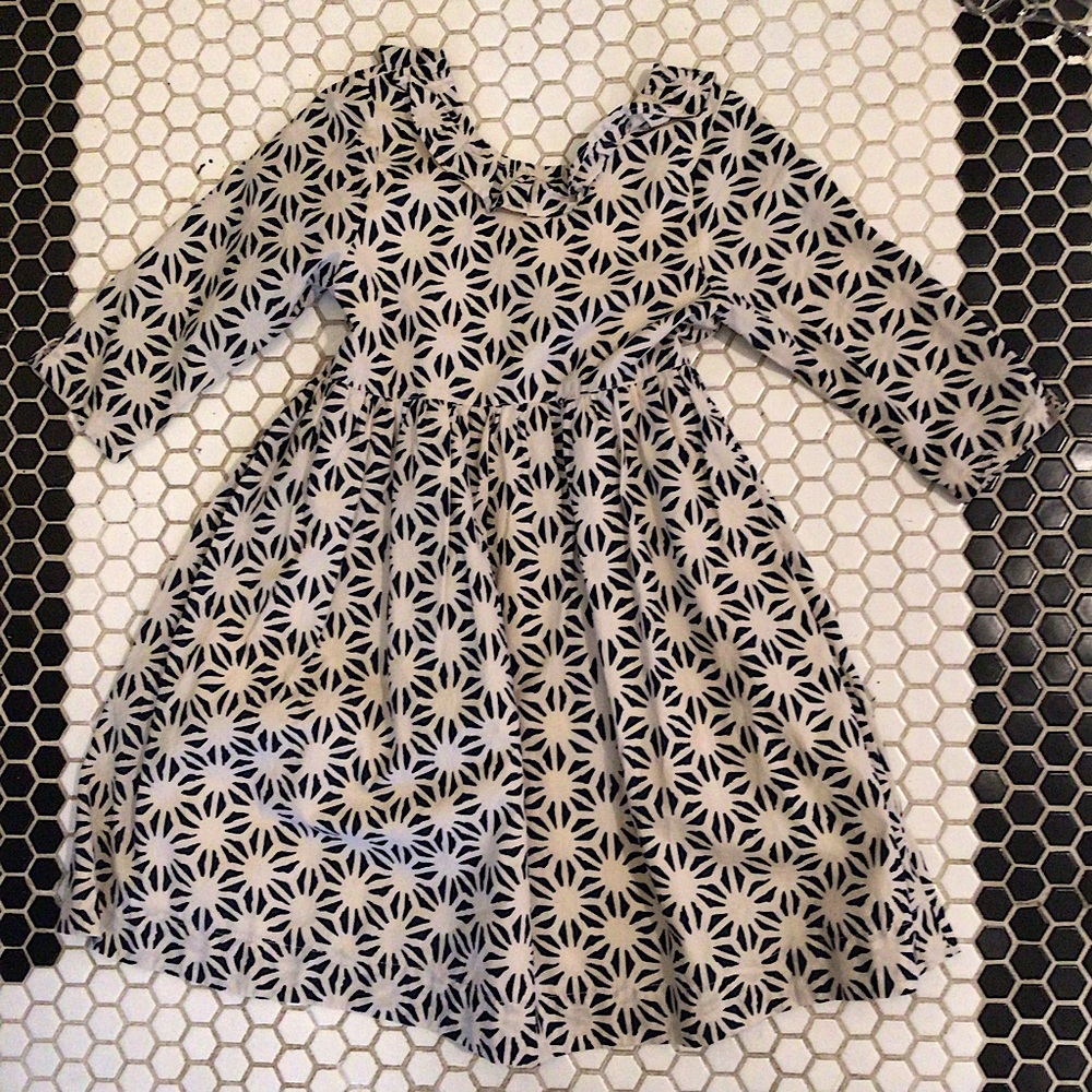 Patterned White and Black Dress